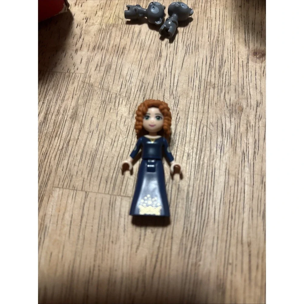 LEGO Disney Princess Merida Minidoll Figure Brave Highland Games 41051